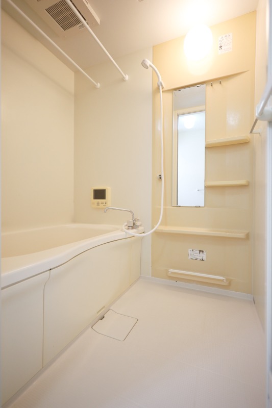 バス・シャワールーム　図面と現状に相違がある場合には現状を優先