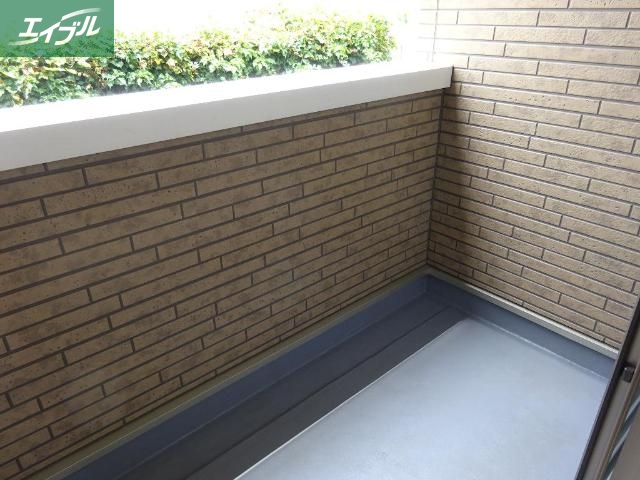 バルコニー　ベランダ