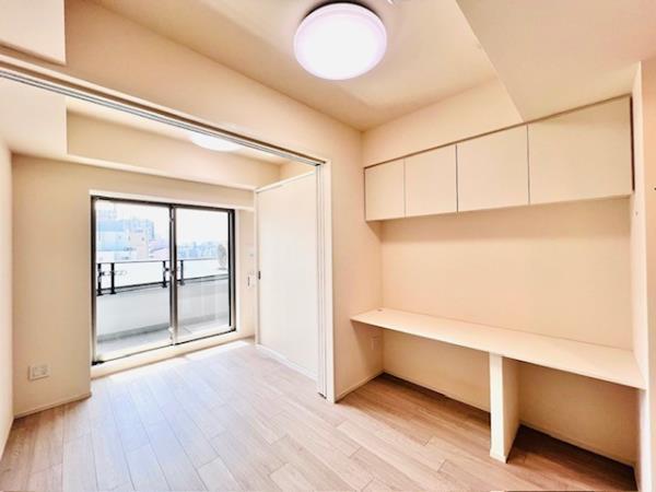 居室・リビング　居間です