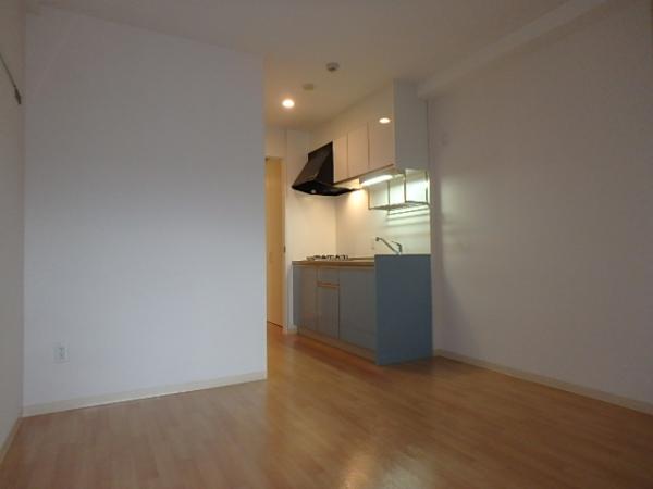 居室・リビング　★綺麗にリフォームされています★