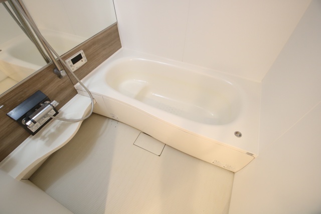 バス・シャワールーム　※別室の参考写真の為、現況優先です。