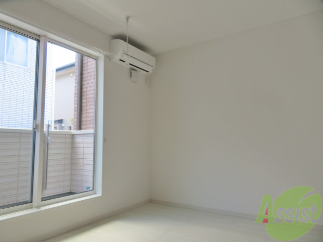 居室・リビング　６帖の１Ｋになります。陽当たりが良くて良いですね～