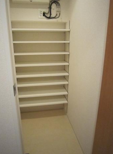 その他　きれいな玄関です