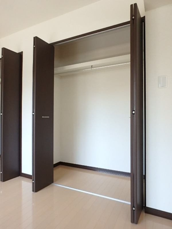 収納　図面と現状に相違がある場合には現状を優先