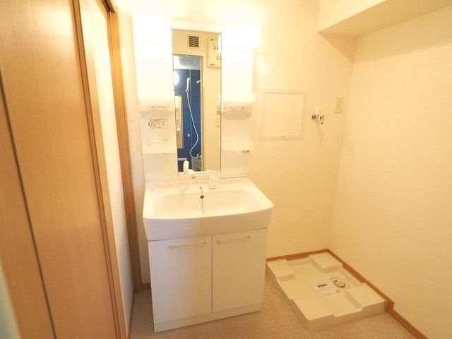 洗面設備　※同タイプの写真になります。