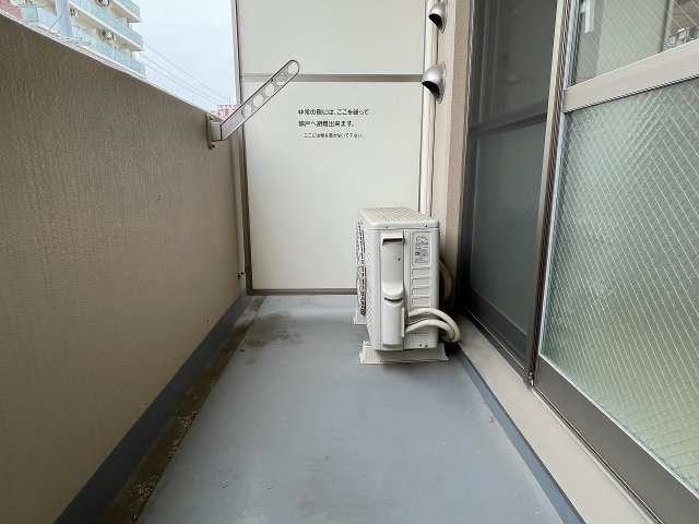 バルコニー　バルコニーがあります