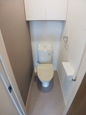 トイレ　落ち着いたトイレです
