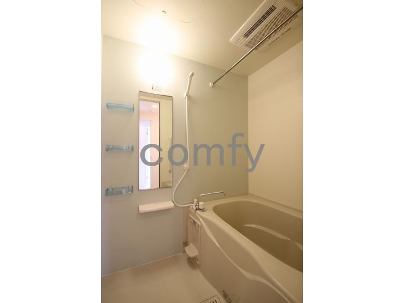 バス・シャワールーム　バスルーム