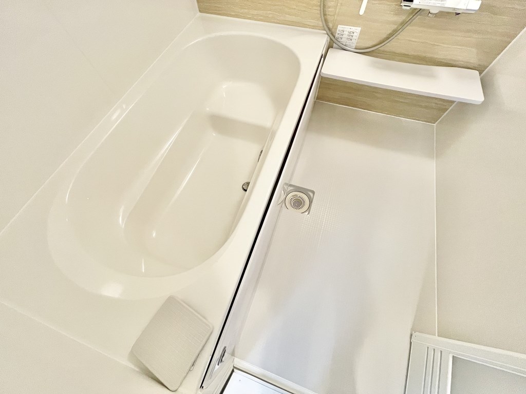 バス・シャワールーム　同施工会社施工例