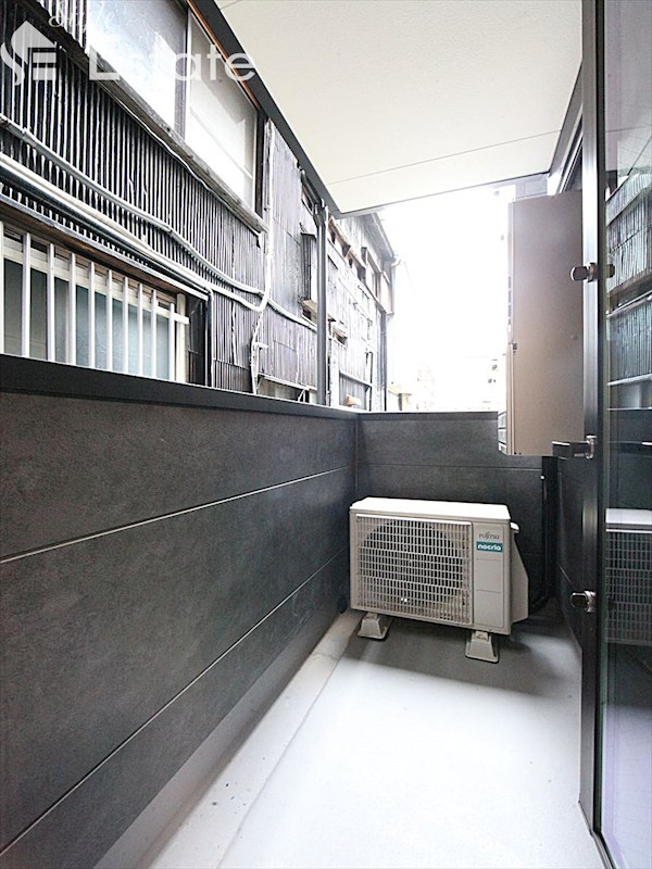 バルコニー　バルコニー