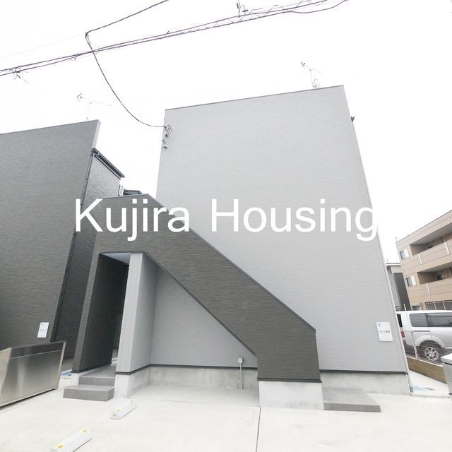 建物外観　★埼玉高速鉄道浦和美園駅徒歩８分のデザイナーズ物件★