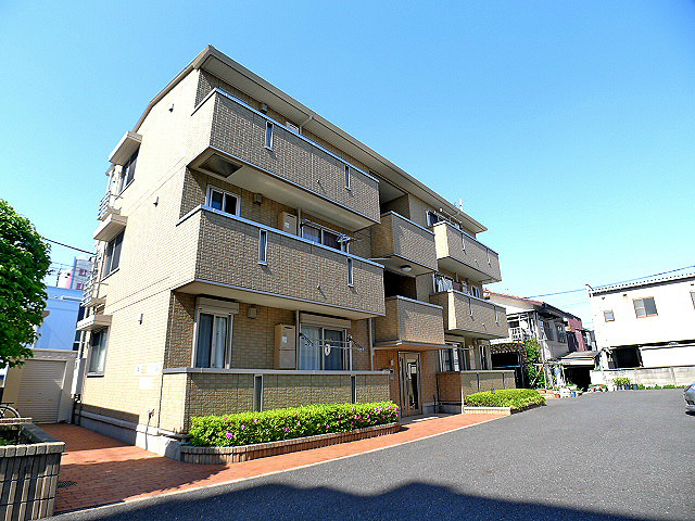 建物外観　カーペンターズハウスのご紹介は住まいの窓口　アソシエへお任せ