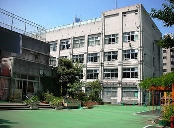 小学校　墨田区立柳島小学校（小学校）まで285m