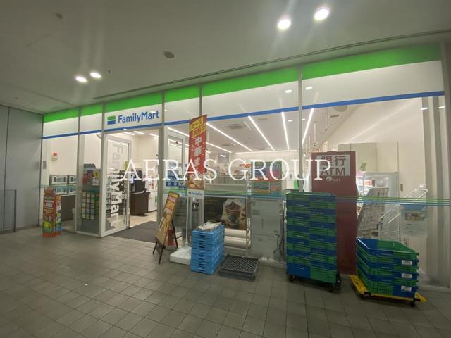 コンビニ　ファミリーマート 豊洲キャナルフロント店（コンビニ）まで368m