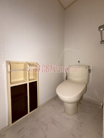 トイレ　コンパクトで使いやすいトイレです