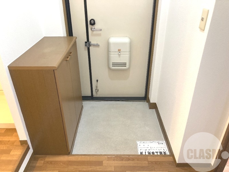 玄関　シューズボックスあり♪