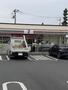 コンビニ　セブンイレブン羽村川崎２丁目店（コンビニ）まで240m