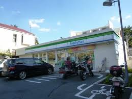 コンビニ　ファミリーマート 深沢五丁目店（コンビニ）まで507m