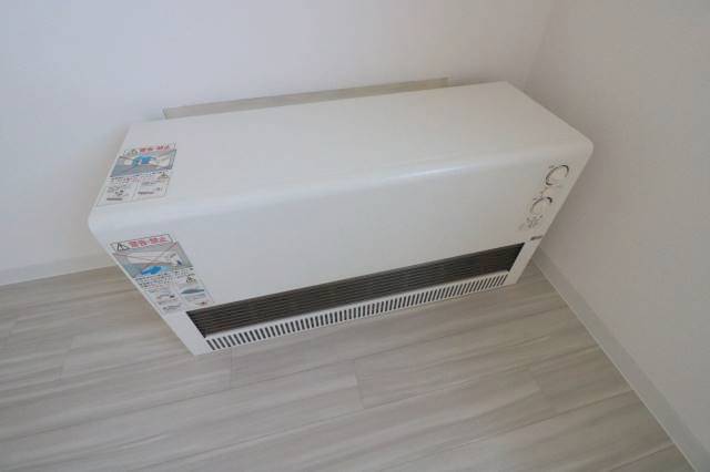 その他設備　リビングの暖房器具♪