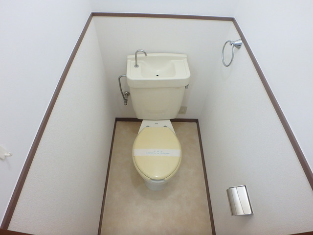 トイレ　トイレ