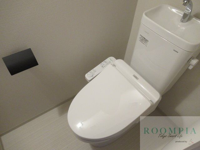 トイレ　トイレ