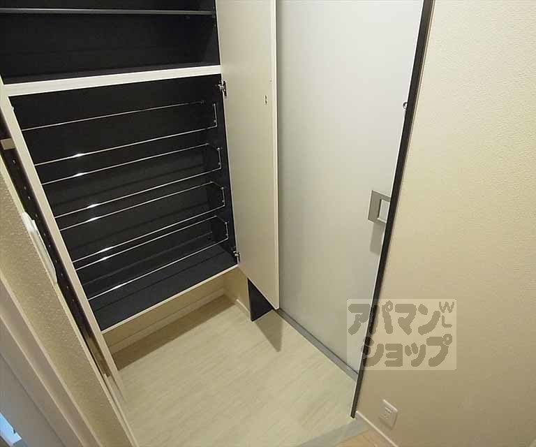 玄関　玄関＆下駄箱