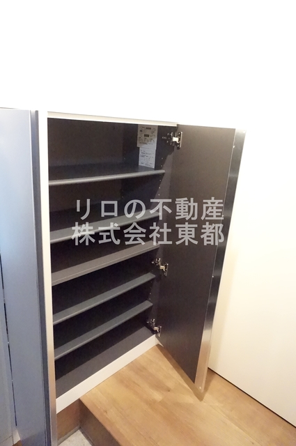収納　自慢のシューズを大切に、キレイに収納できます☆