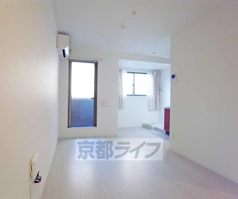 居室・リビング　綺麗なお部屋です。