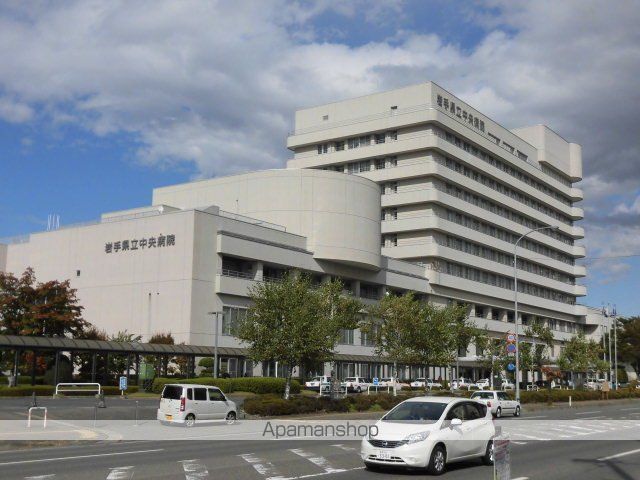 病院　岩手県岩手県中央病院（病院）まで462m