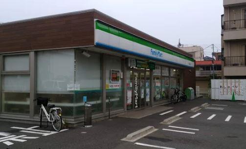 コンビニ　ファミリーマート 梅田四丁目店（コンビニ）まで452m