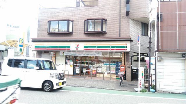 コンビニ　セブンイレブン　池田石橋１丁目店（コンビニ）まで568m