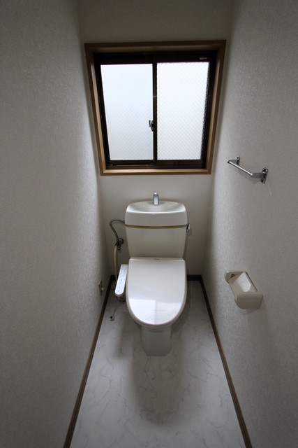 ホワイトハイツのトイレ写真