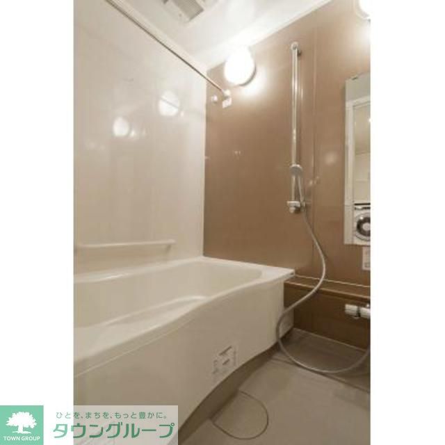 バス・シャワールーム　※写真は同タイプ住戸です。