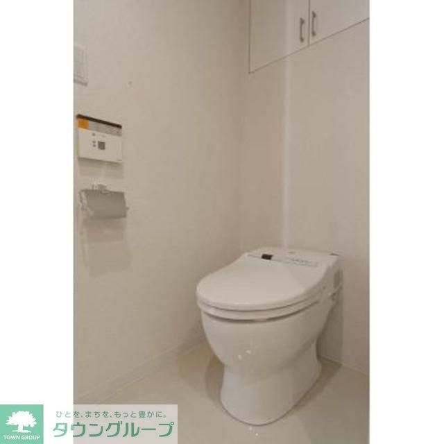 トイレ　※写真は同タイプ住戸です。