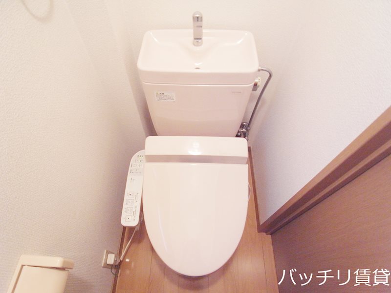 トイレ　画像は別号室イメージの為、現況を優先いたします。