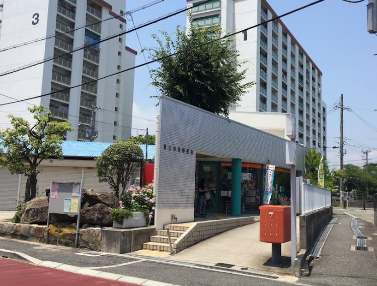 郵便局　西宮神明郵便局（郵便局）まで381m