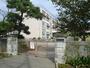 中学校　木更津市立木更津第一中学校（中学校）まで689m