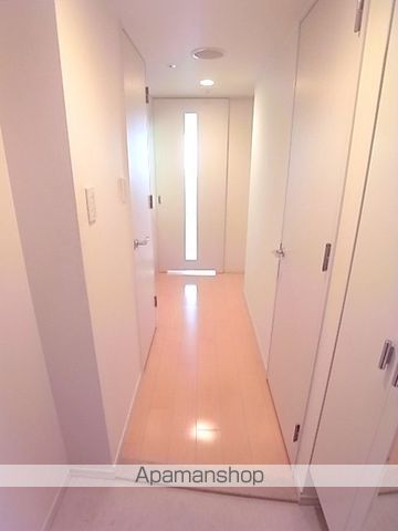 グレンパーク内本町の玄関写真