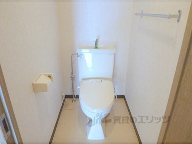 ALTA萱野浦ビューのトイレ写真