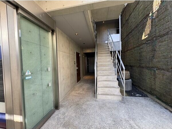 ロビー　★☆他社掲載も内見や契約可能！相見積もり大歓迎☆★