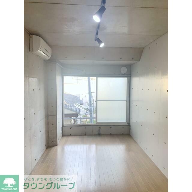 居室・リビング　※別部屋参考写真