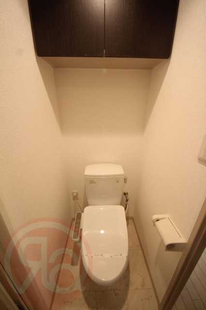 インボイス難波南レジデンスのトイレ写真