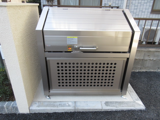 セキュリティ　★敷地内ごみ置き場★