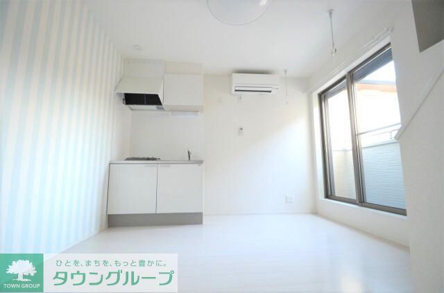 グリシーヌ岩槻本町の居間写真