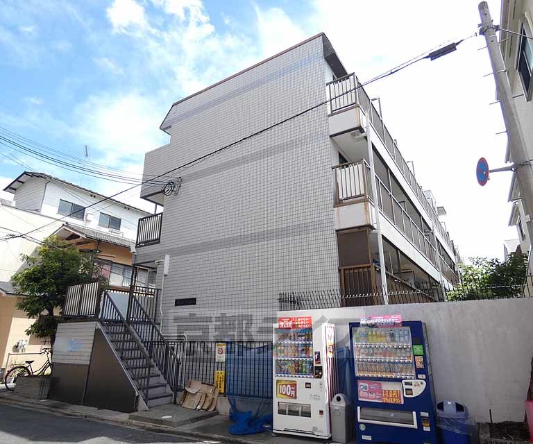 京阪鴨東線 出町柳駅 徒歩20分 築30年