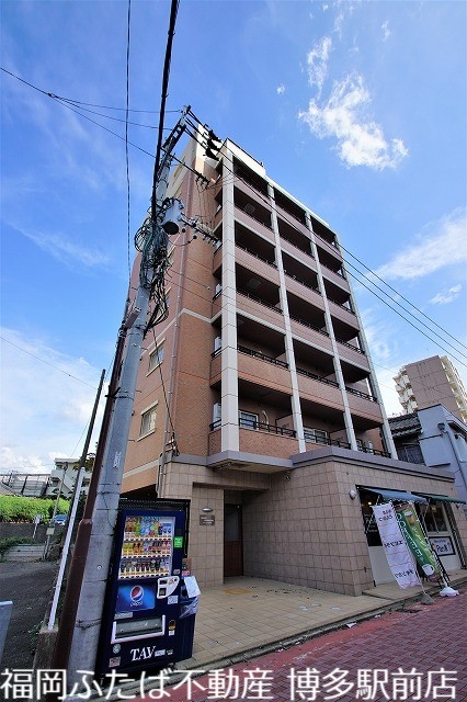 アヴァンティ銀天町の外観写真