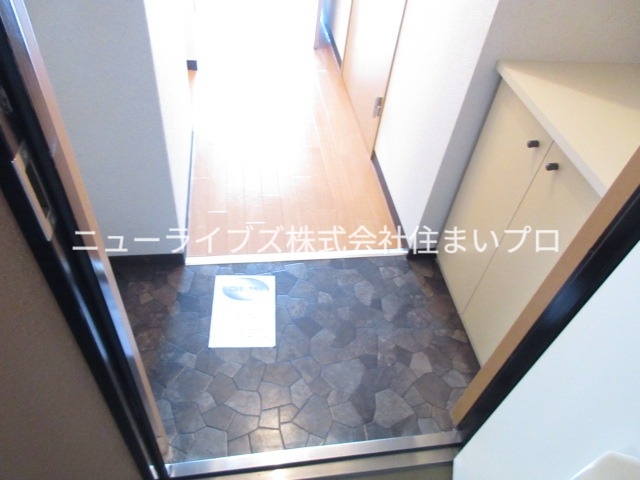 京阪本線 香里園駅 徒歩3分 10階建 築21年の玄関写真