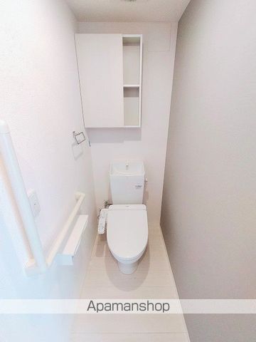 ＪＲ東海道本線 岸辺駅 徒歩15分 3階建 築5年のトイレ写真