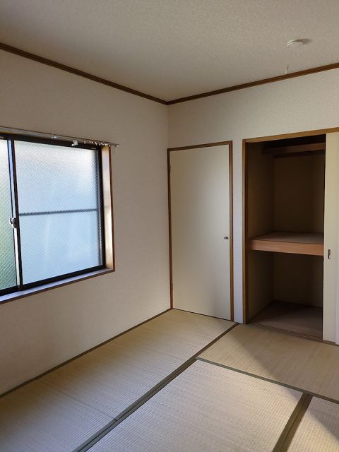 ガーデンパレス下溝Fの内装写真