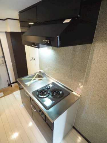 キッチン　※写真は1階のお部屋です
